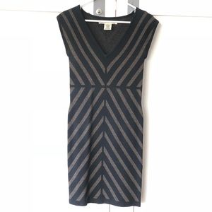 Max Studio Form Fitting Chevron Dress Size Medium